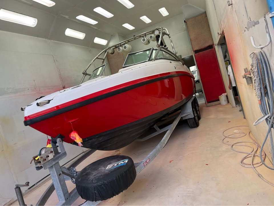 2008 Rinker 7.9