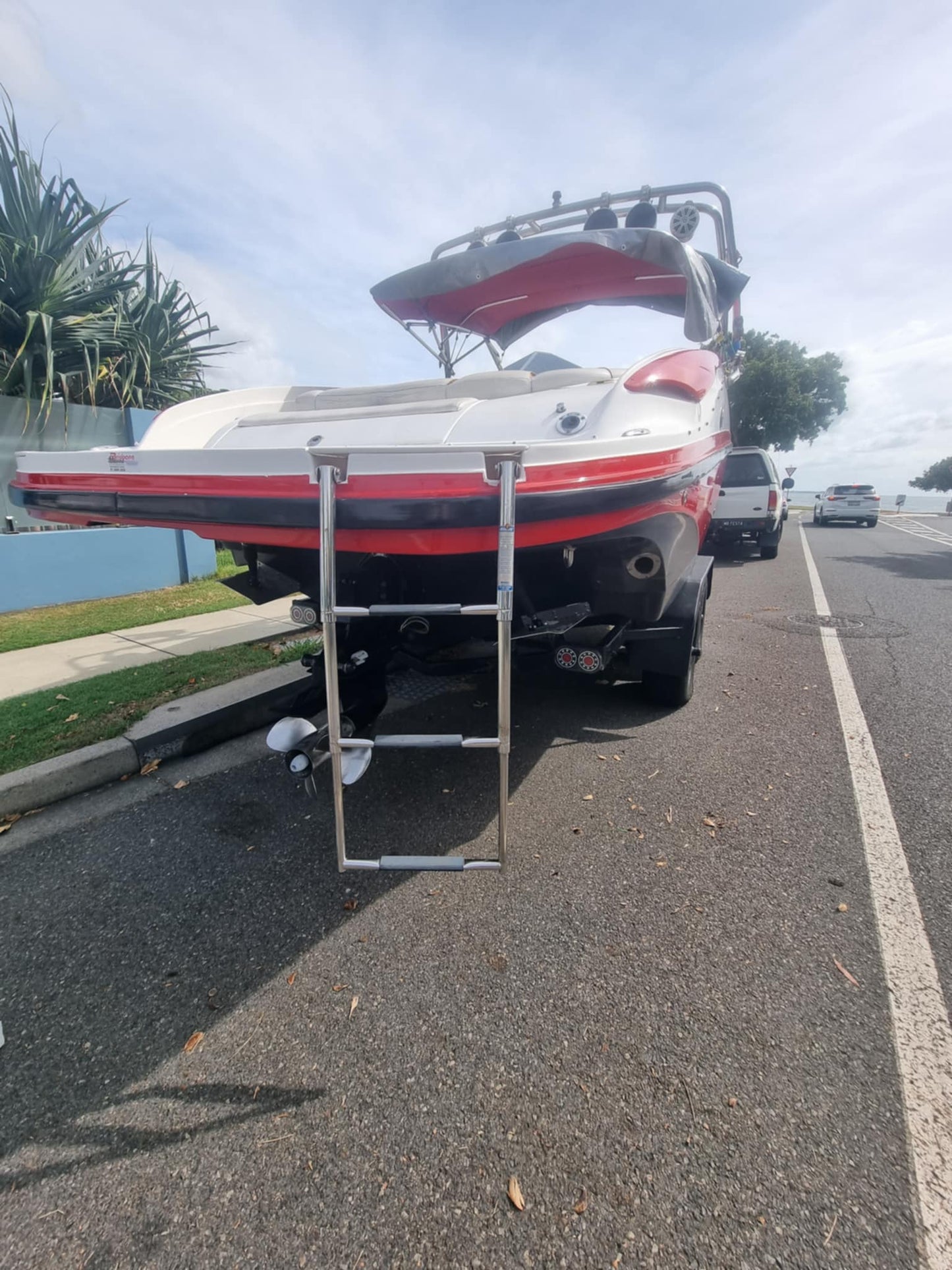2008 Rinker 7.9